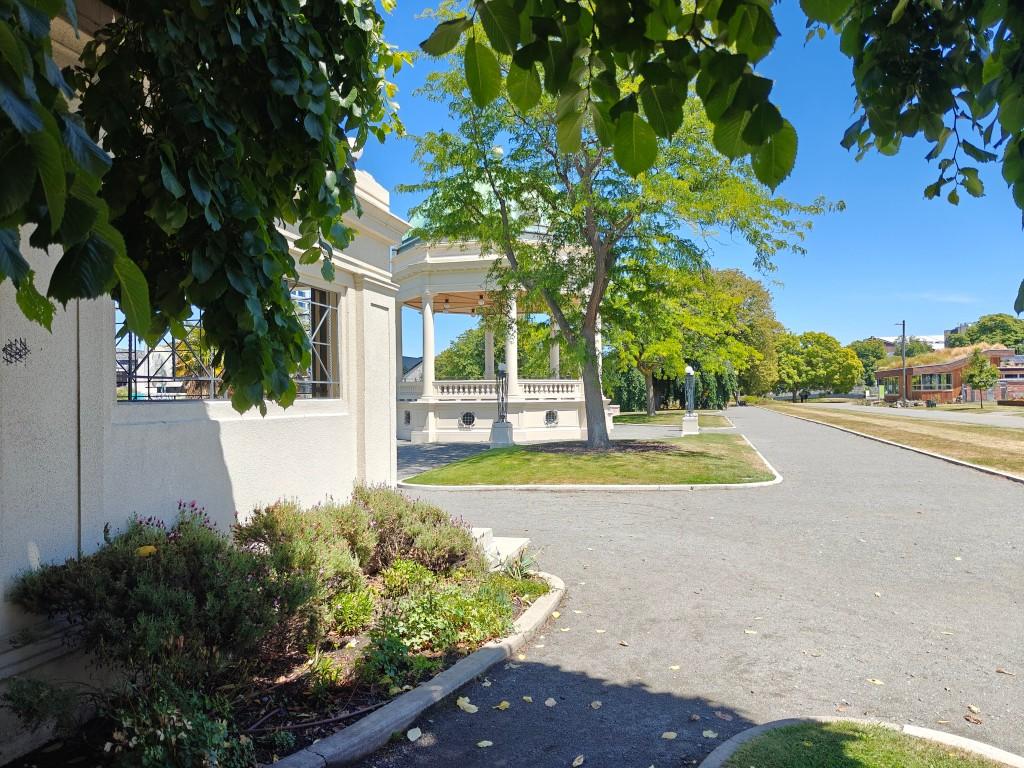 Edmonds Band Rotunda